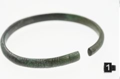 Foto von Bronzearmreif (NHMW-PRAE-023713)